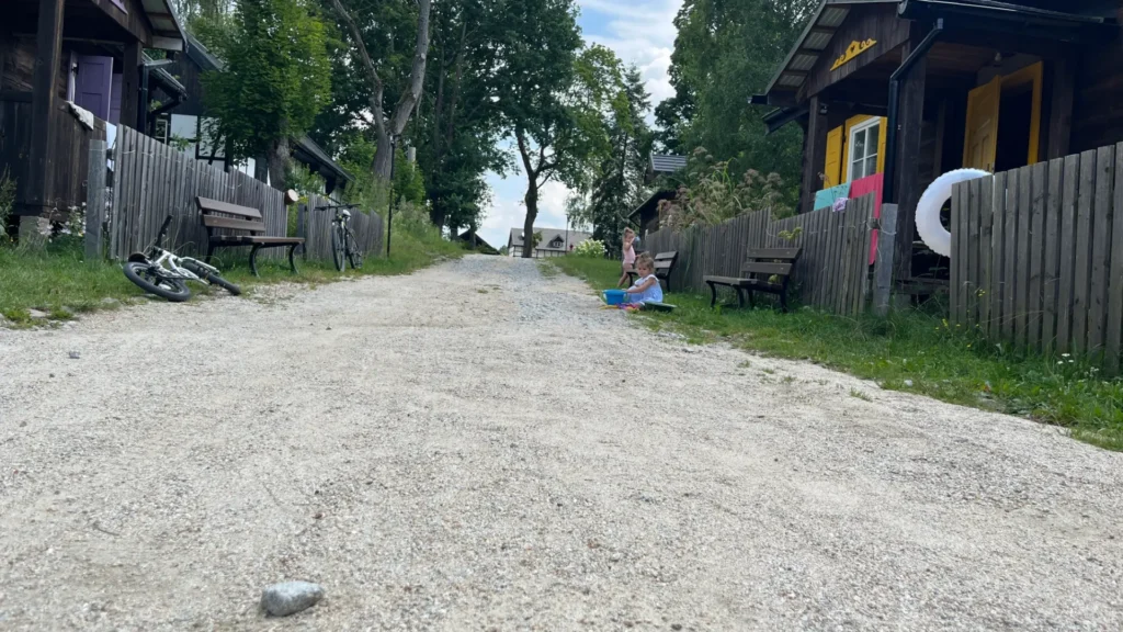 Przestrzeń dla dzieci w Przysiółku Spore