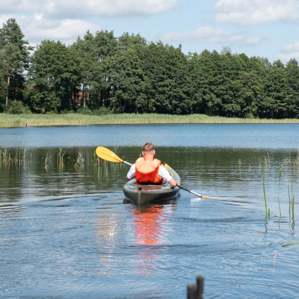 Jezioro w okolicy Przysiółka Spore na Pojezierzu Drawskim